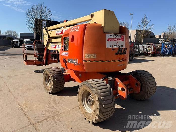 JLG 450AJ Articulated boom lifts