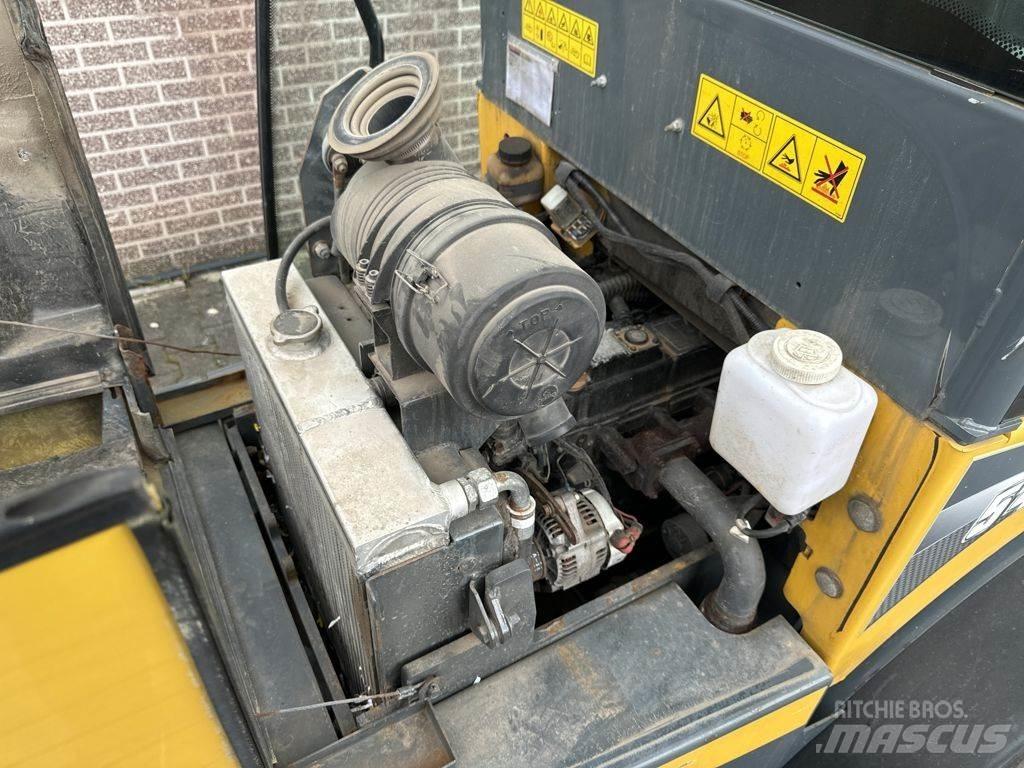 Gehl AL540 Wheel Loaders