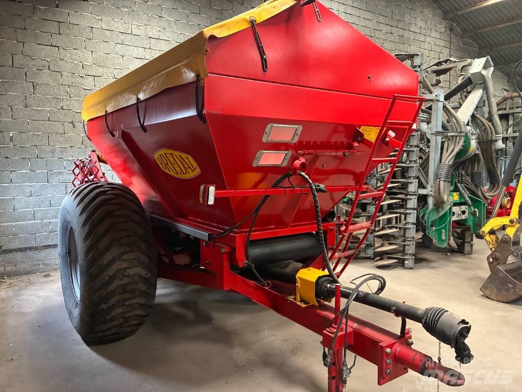 Bredal K 65 Mineral spreaders