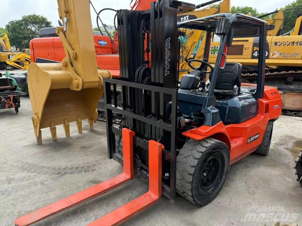 Toyota FD 45 Diesel Forklifts