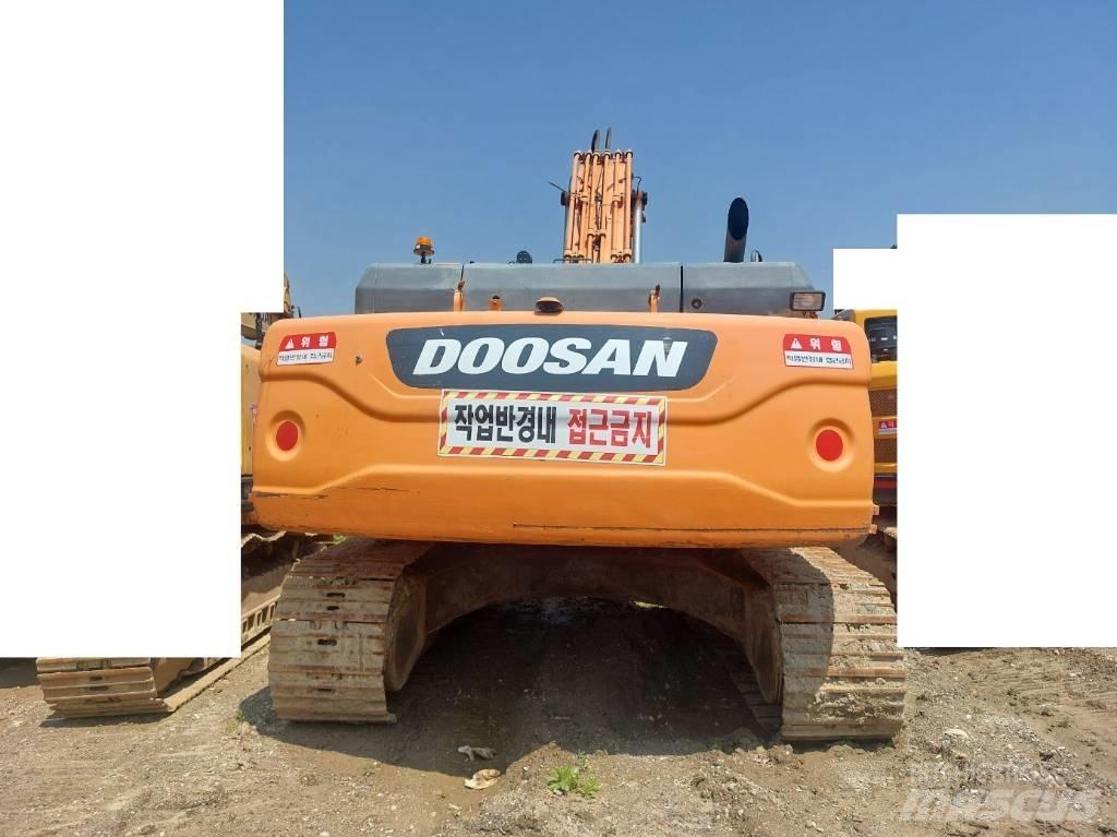 Doosan DX 300 LCA Crawler Excavators