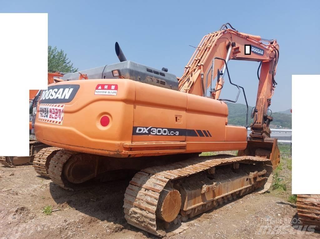 Doosan DX 300 LCA Crawler Excavators