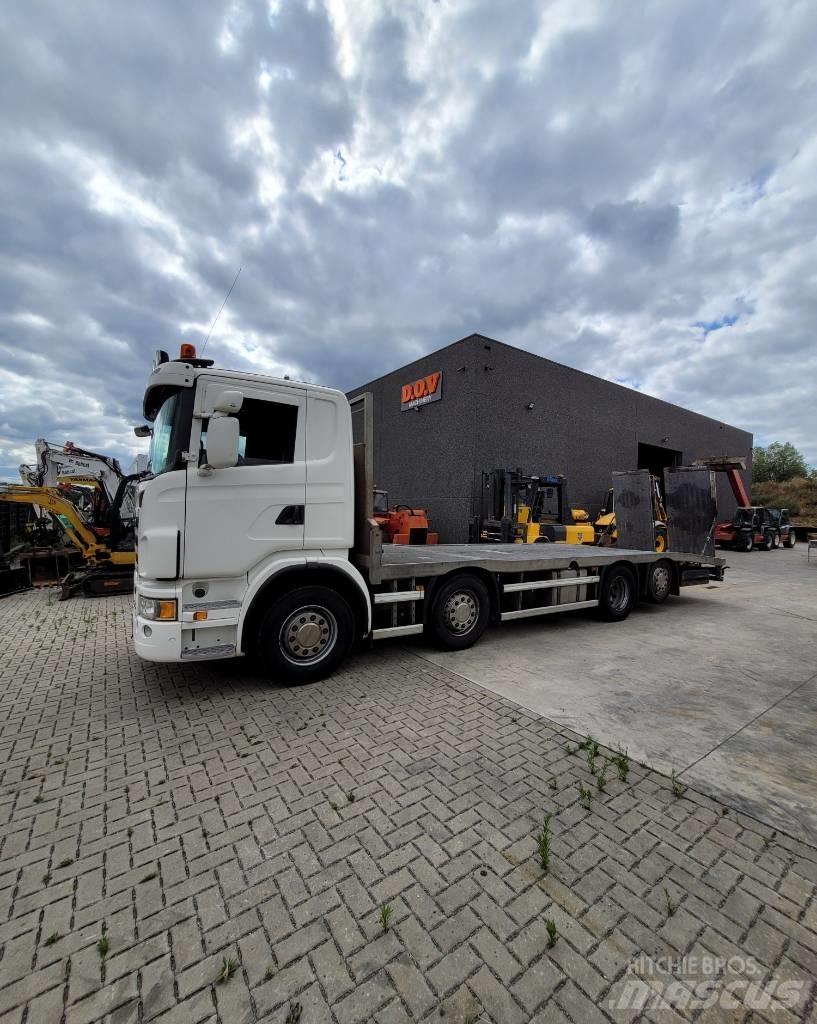 Scania G360 Cab & Chassis Trucks