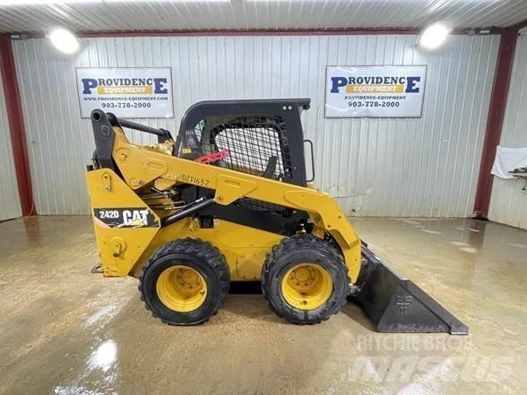 CAT 242D Skid Steer Loaders