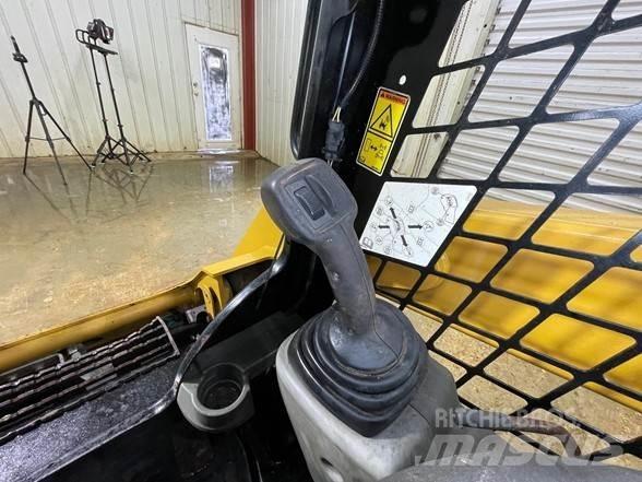CAT 242D Skid Steer Loaders