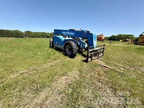 Genie GTH844 Telescopic Handlers