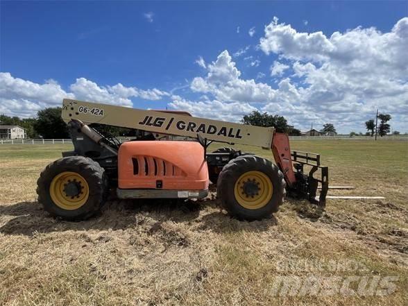 JLG G6-42A Telescopic Handlers