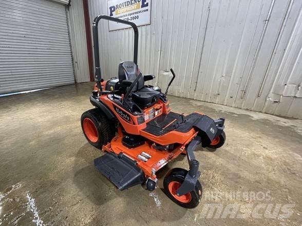 Kubota ZD1211L Zero turn mowers