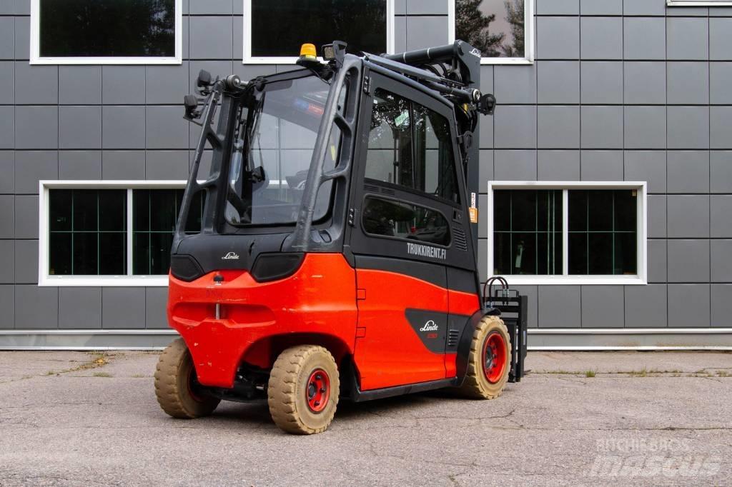 Linde E50HL-01 Electric Forklifts