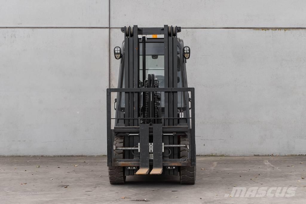 Manitou MI 30 D Diesel Forklifts