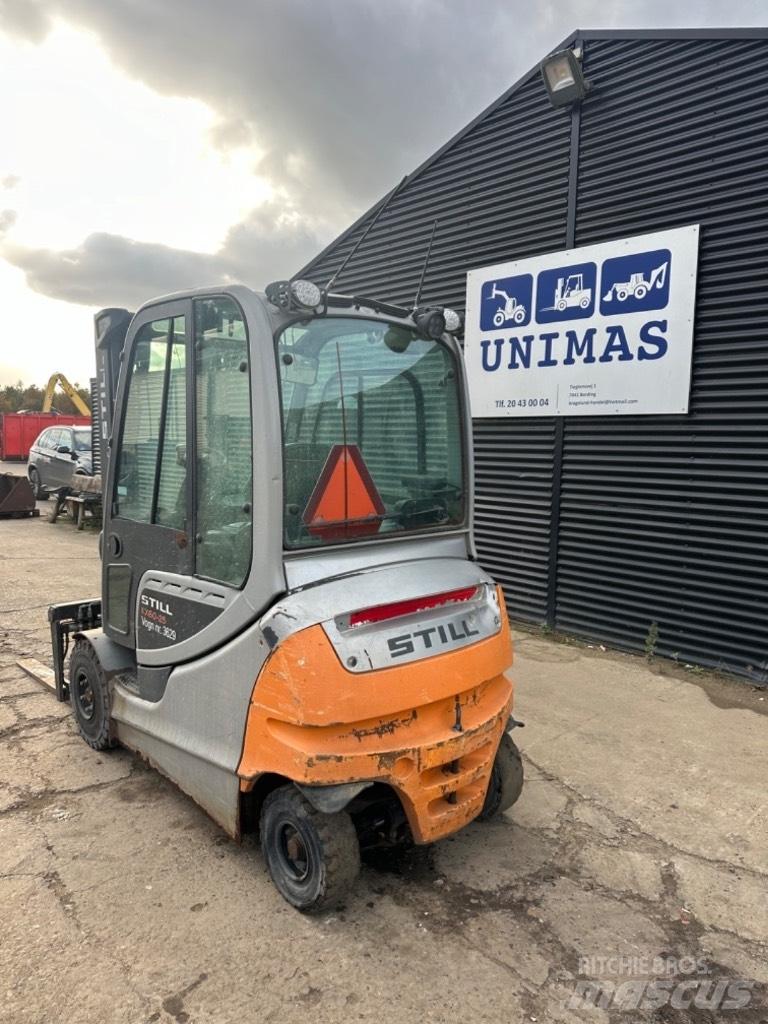 Still RX 60-25 Electric Forklifts