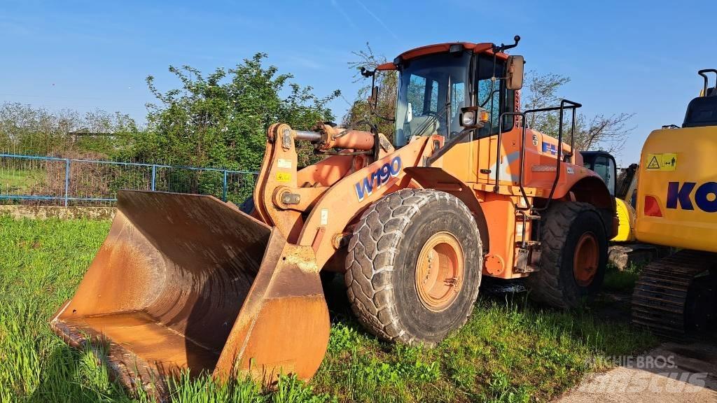 Hitachi W190 Wheel Loaders