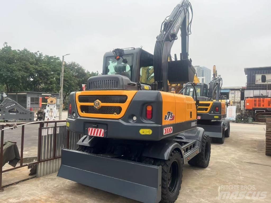 Xinyuan  B75G4 Crawler Excavators