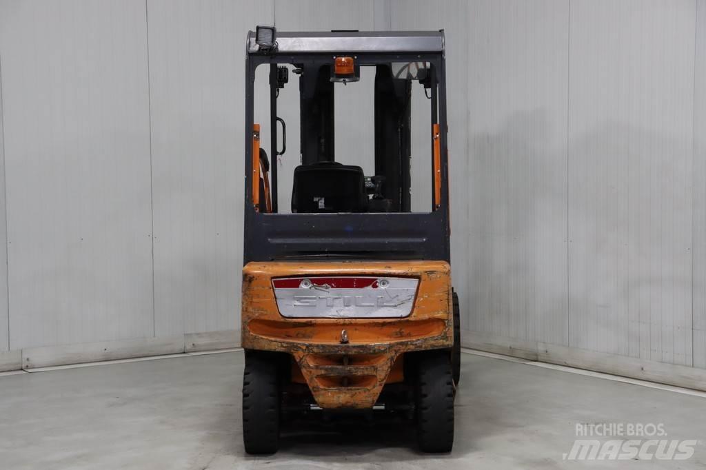 Still R60-50 Electric Forklifts