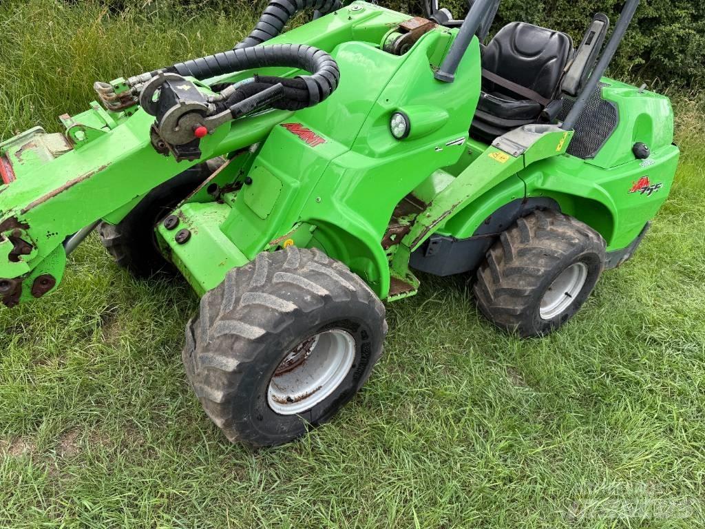 Avant 755 i Mini Loader