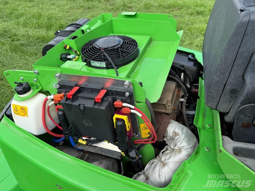 Avant 755 i Mini Loader
