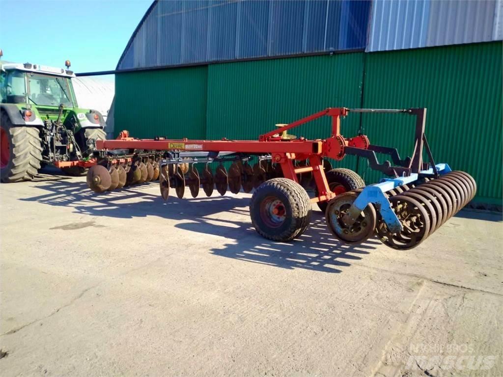 Quivogne APAV 28 Disc Harrows