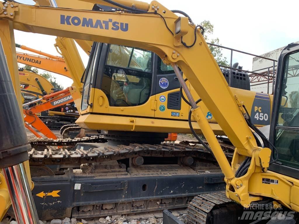 Komatsu PC 450 Crawler Excavators