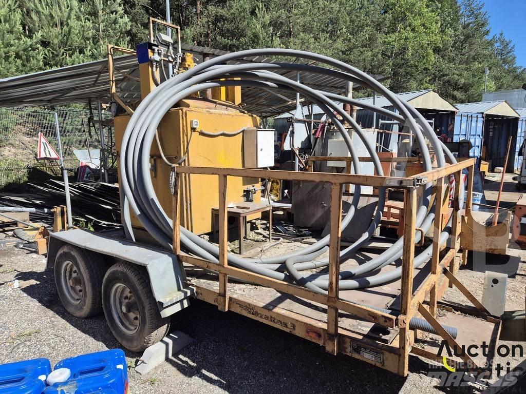  Bazaltas 3 Curtain  trailers