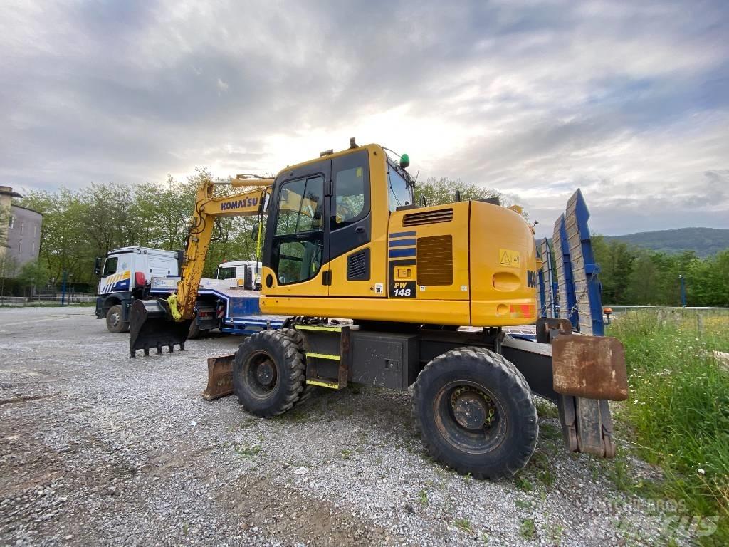 Komatsu PW 148 Wheeled Excavators