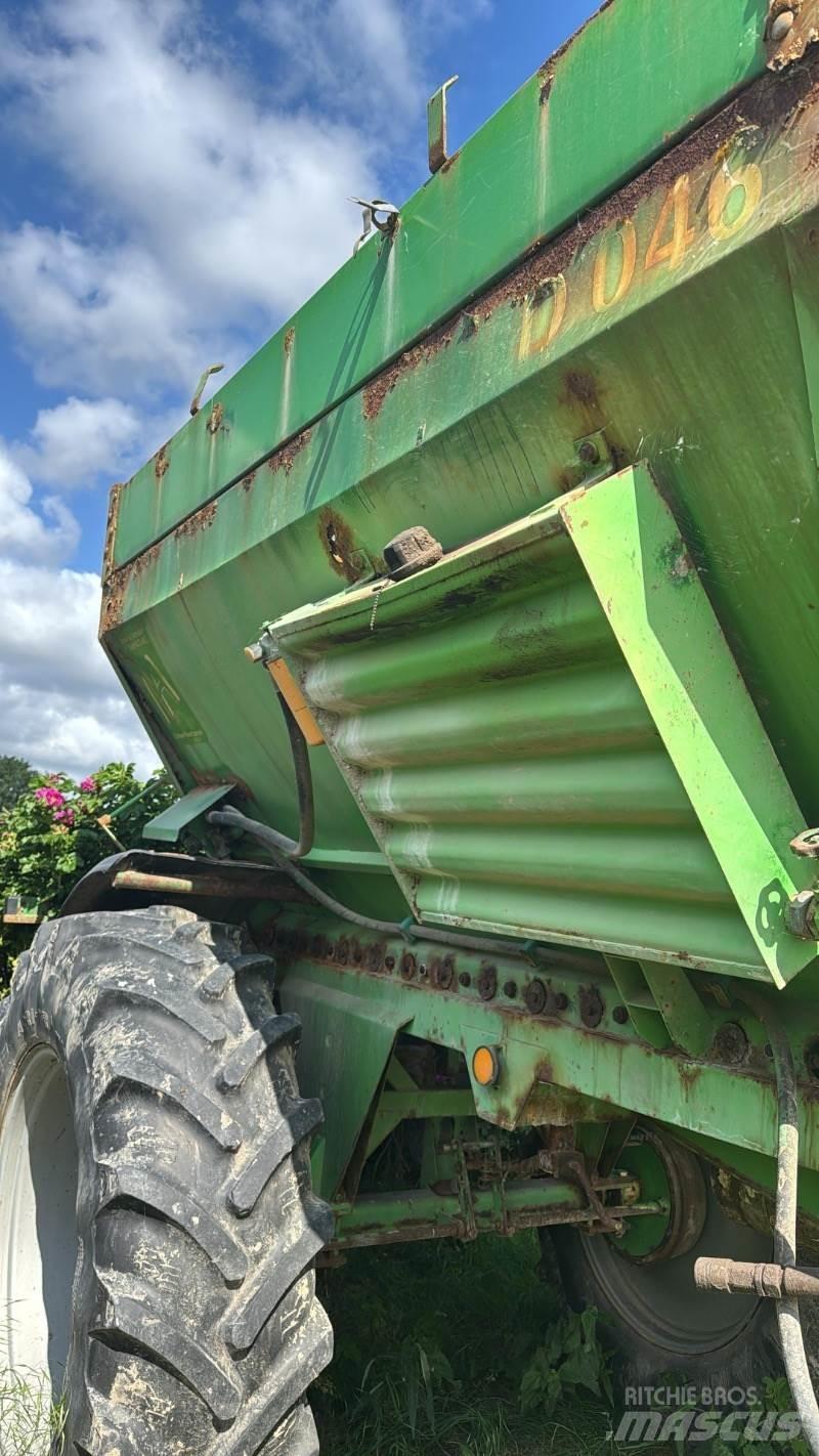  GÜSTROWER D 045 Mineral spreaders