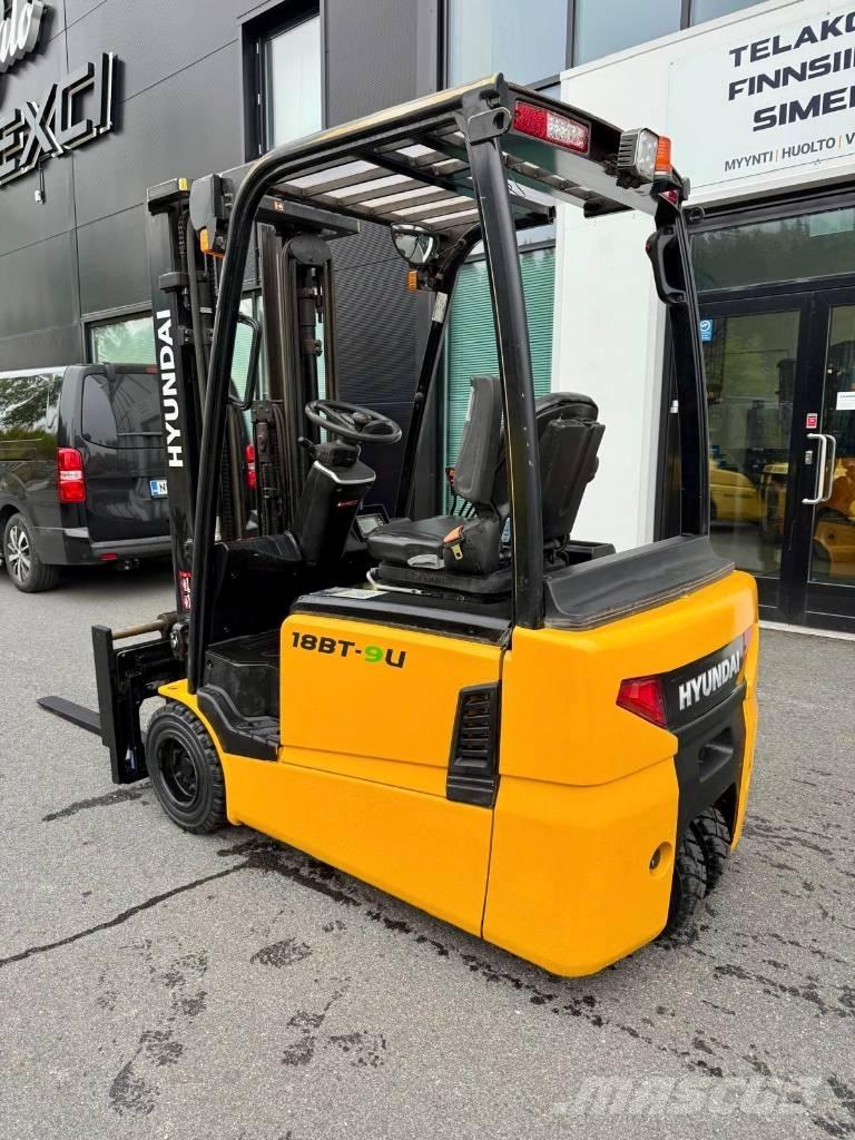 Hyundai 18BT-9U Electric Forklifts