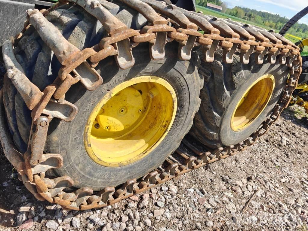 John Deere 1270 G Harvesters