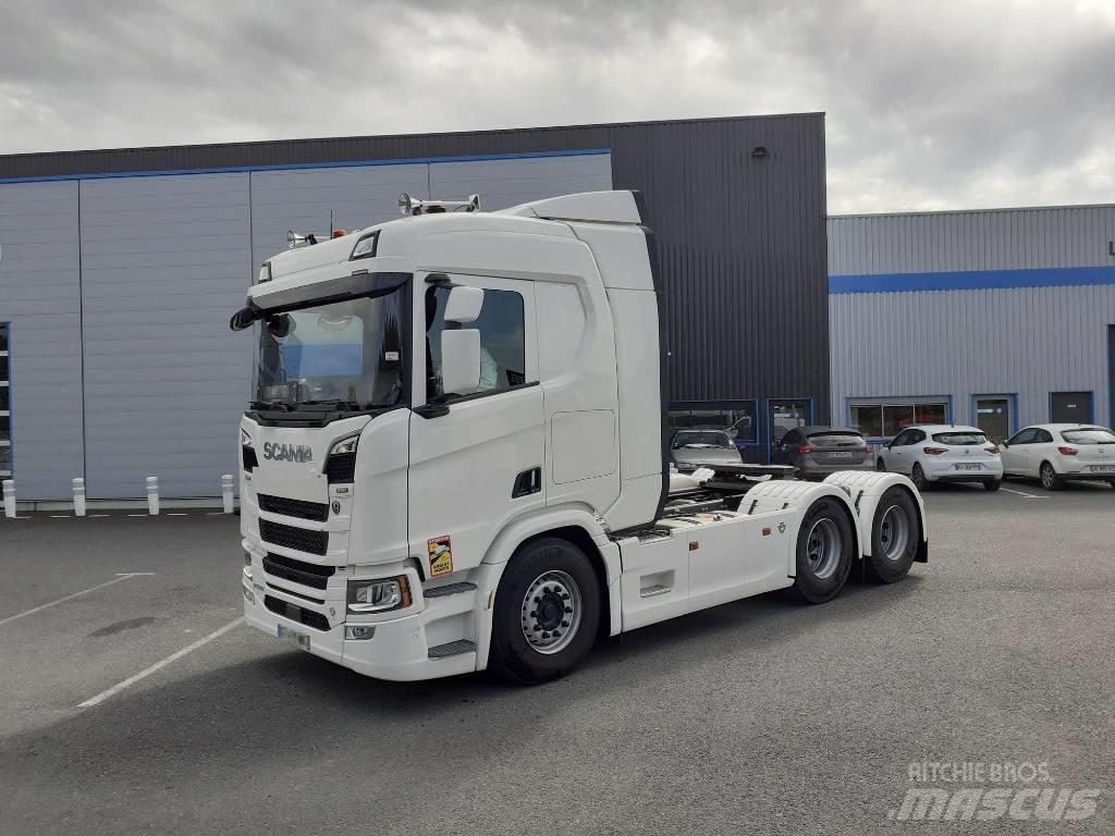 Scania R 590 V8 6x4 Conventional Trucks / Tractor Trucks