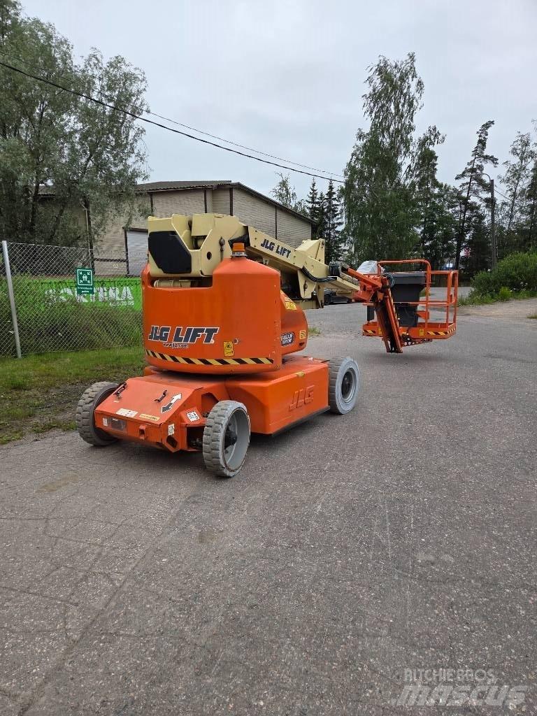 JLG E 400 AJPN Articulated boom lifts