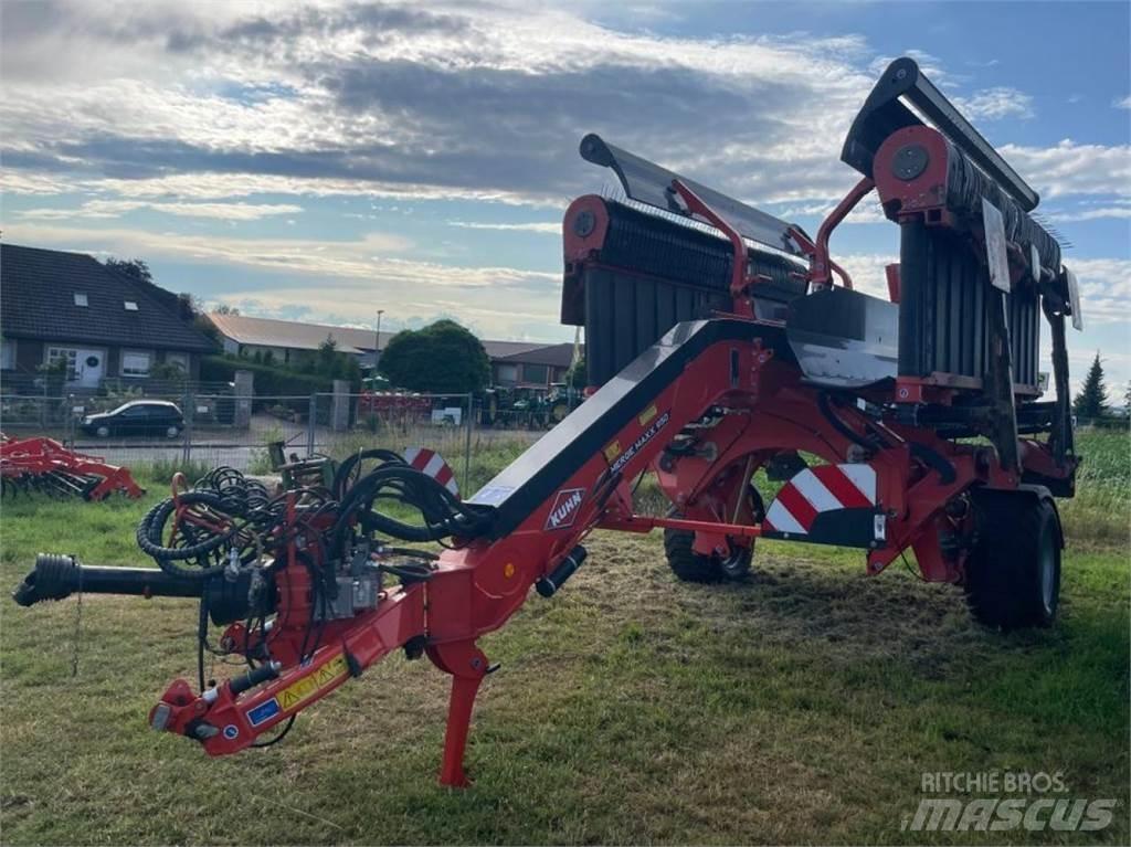 Kuhn MergeMaxx950 Swathers \ Windrowers