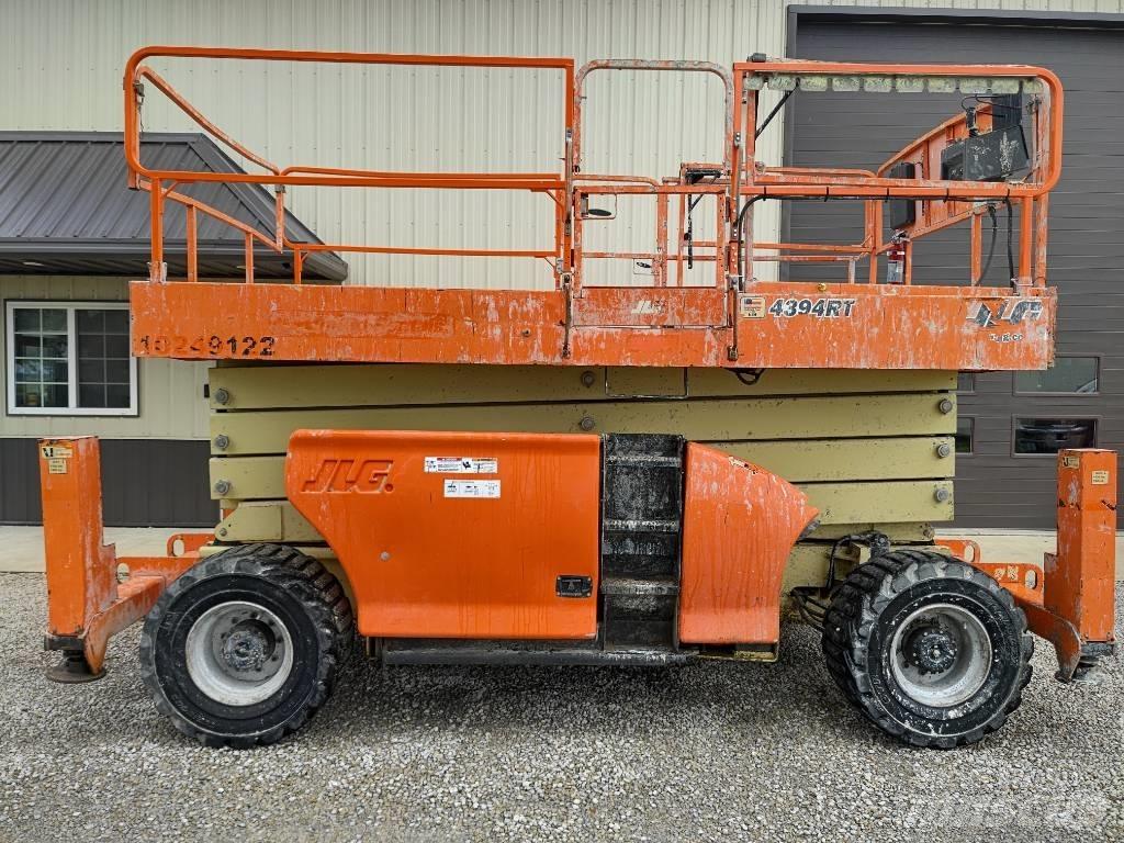 JLG 4394 RT Scissor Lifts