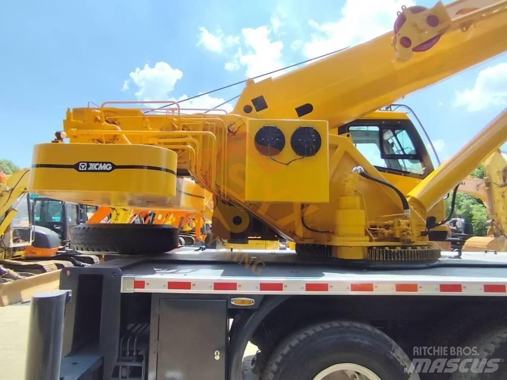 XCMG XCT 25 Mobile and all terrain cranes