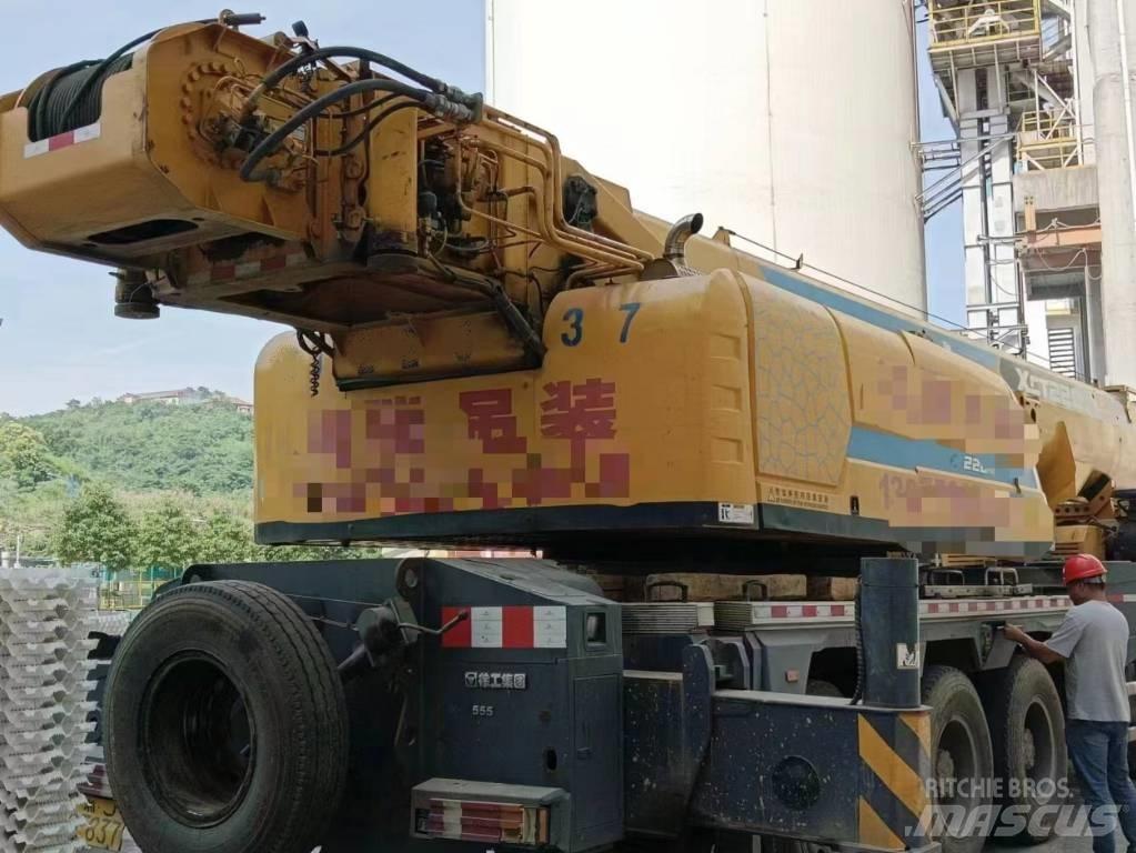 XCMG XCT110 Mobile and all terrain cranes