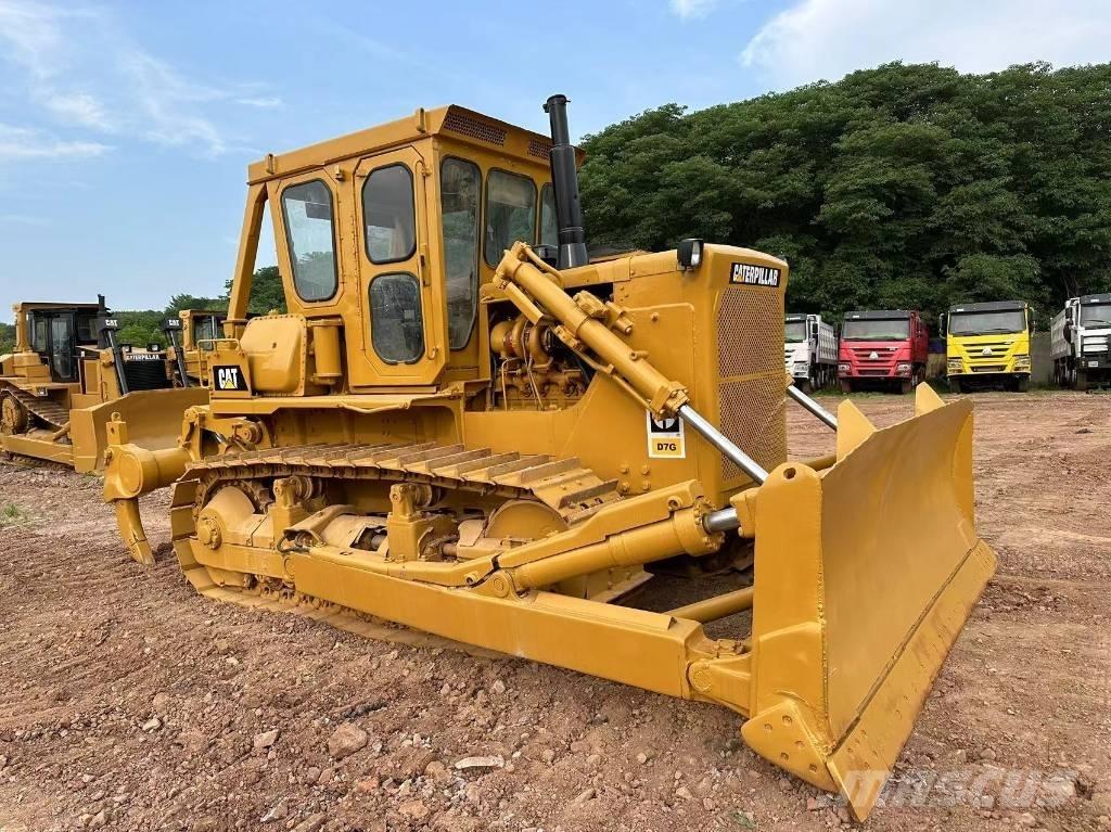 CAT D7G Crawler dozers