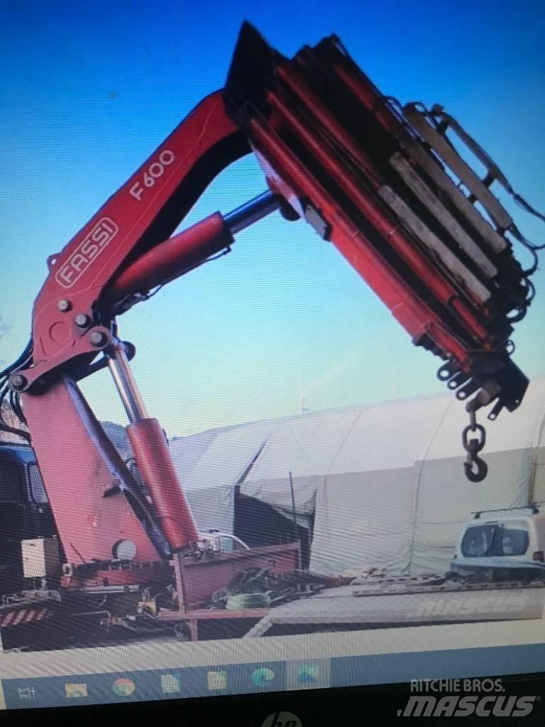 Fassi F600.27 Knuckleboom cranes