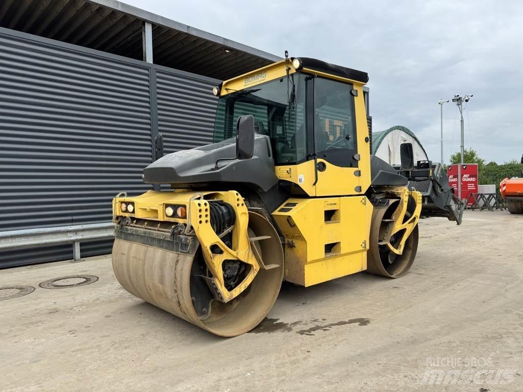 Bomag BW 174 AP-4V Twin drum rollers