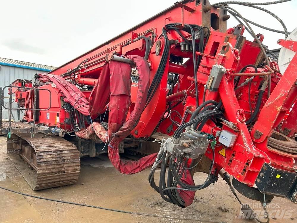 Soilmec SR70 Piling rigs