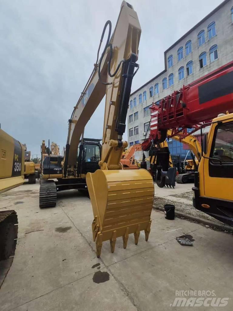 CAT 320 D Crawler Excavators