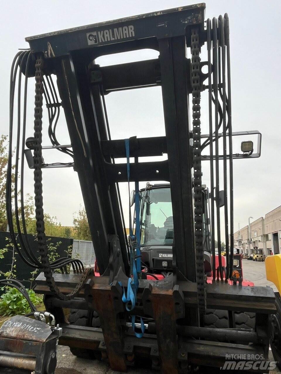Kalmar DCG100-12 Diesel Forklifts