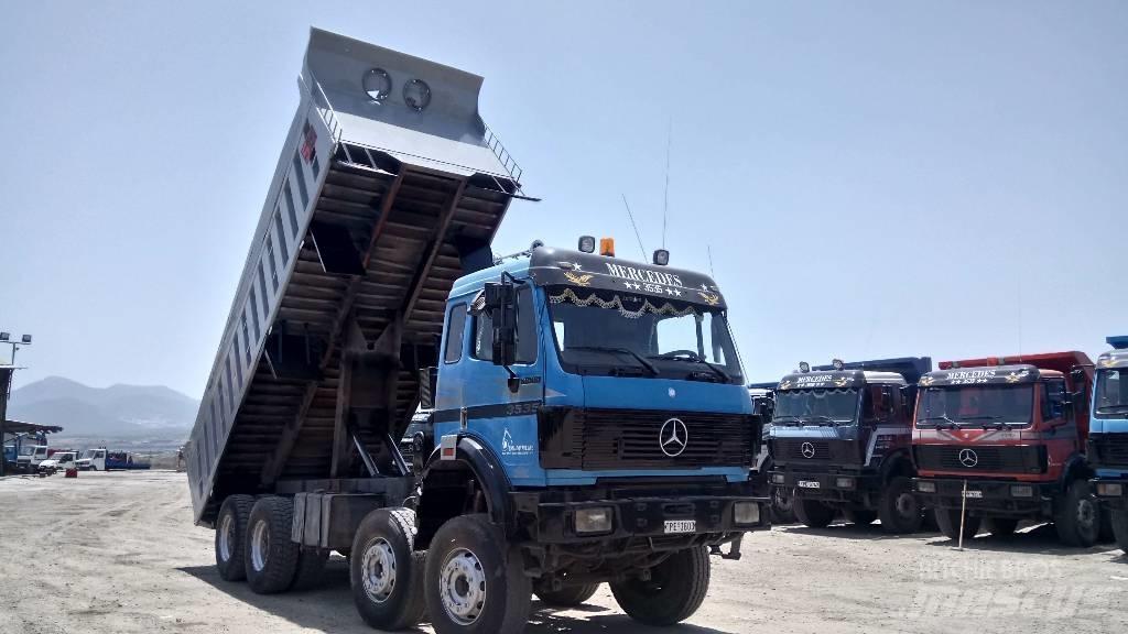 Mercedes-Benz 3535 Dump Trucks