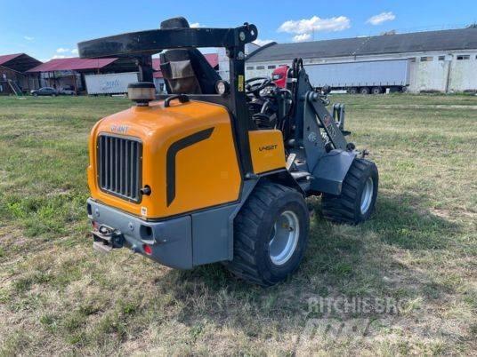 GiANT V 452 T Multi purpose loaders