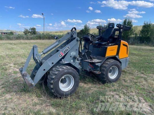 GiANT V 452 T Multi purpose loaders