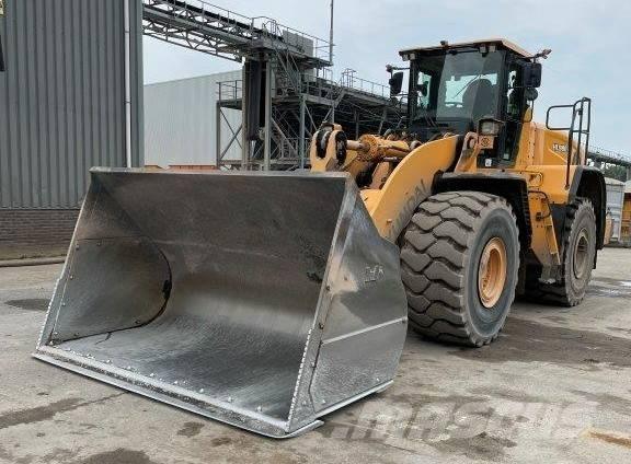 Hyundai HL980XT Wheel Loaders