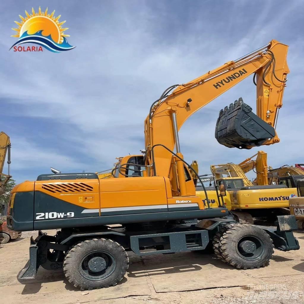 Hyundai R210W-9 Wheeled Excavators