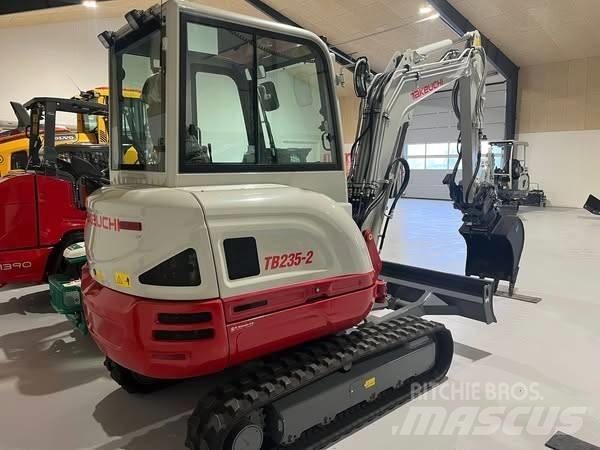 Takeuchi TB 235 Mini Excavators <7t (Mini Diggers)