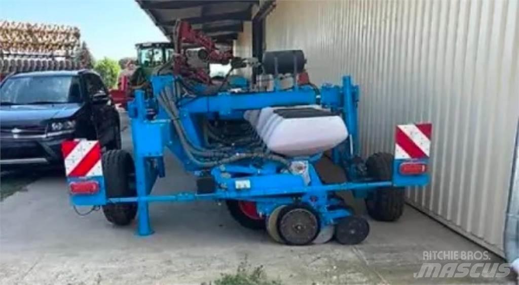 Monosem NG 4-18 Precision Sowing Machines
