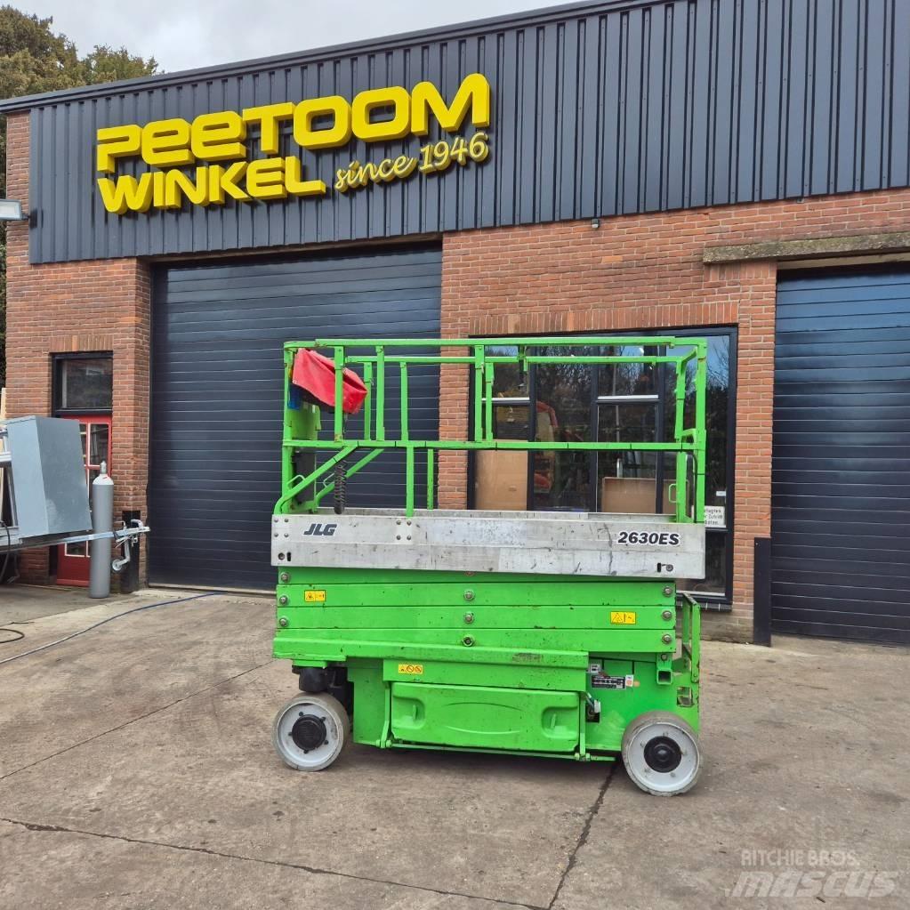 JLG 2630 ES Scissor Lifts