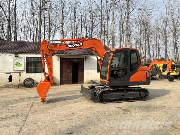 Doosan DX75 Crawler Excavators
