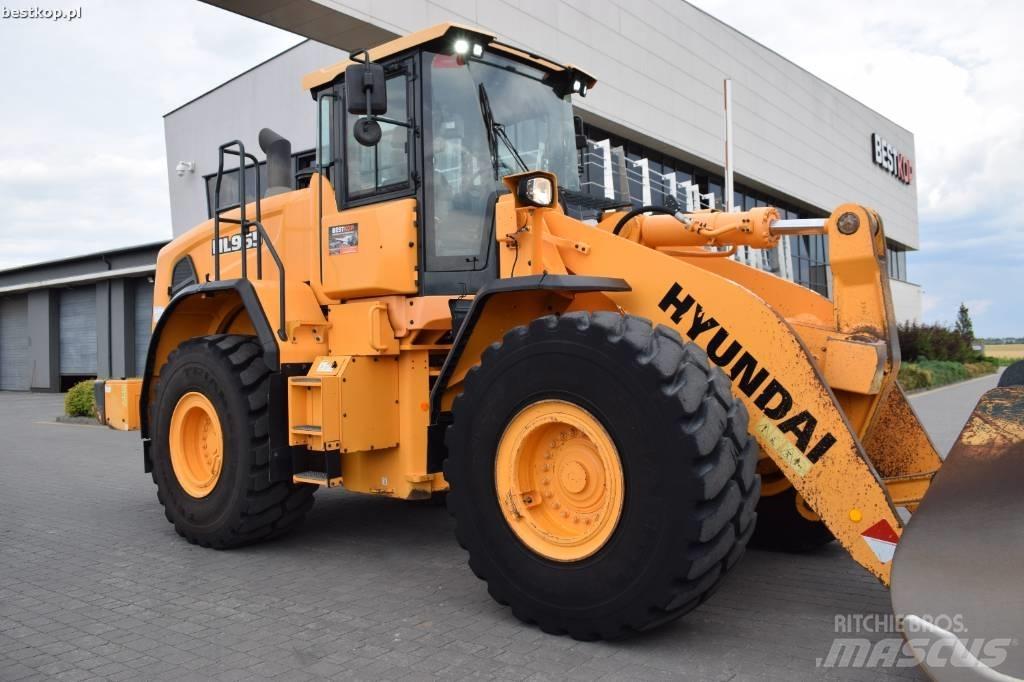 Hyundai HL 965 Wheel loaders
