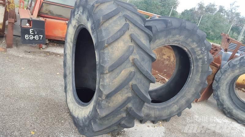  Pneus 540/65R34 Tires, wheels and rims